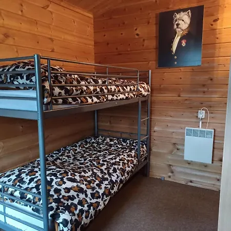 Casa de Férias Met Omheinde Tuin Op De Veluwe