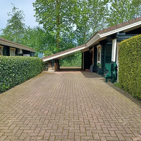 Beautiful In Veluwe With Garden Vakantiehuis Hulshorst