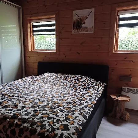 Met Omheinde Tuin Op De Veluwe Casa de Férias *