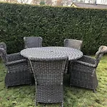 Met Omheinde Tuin Op De Veluwe